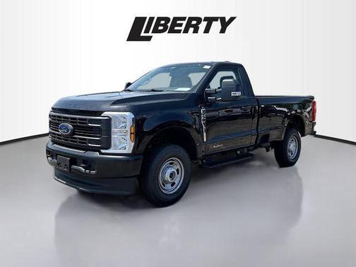 Black Metallic 2025 Ford F-250 XLT