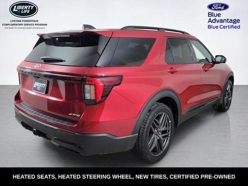 Rapid Red Metallic Tinted Clearcoat 2025 Ford Explorer ST-Line