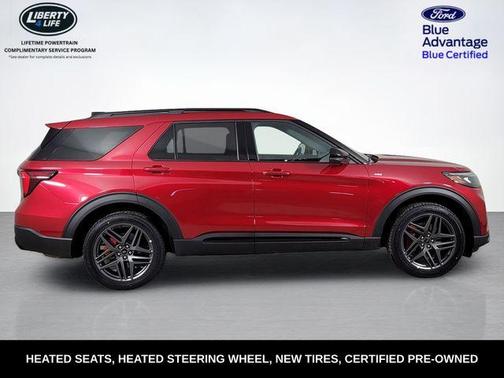 Rapid Red Metallic Tinted Clearcoat 2025 Ford Explorer ST-Line