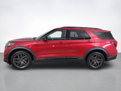 Rapid Red Metallic Tinted Clearcoat 2025 Ford Explorer ST-Line