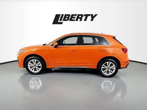 2024 Audi Q3 45 S line Premium