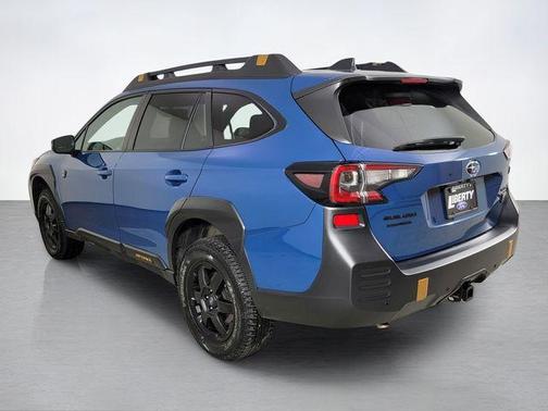 Geyser Blue 2025 Subaru Outback Wilderness