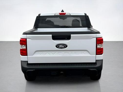 Oxford White 2026 Ford Maverick XLT