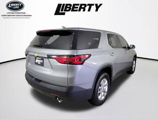 2023 Chevrolet Traverse LS