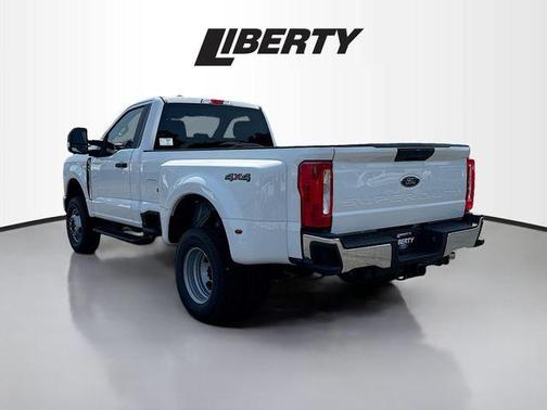 2025 Ford F-350 XLT DRW