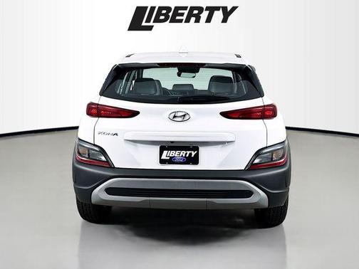 2023 Hyundai KONA SE