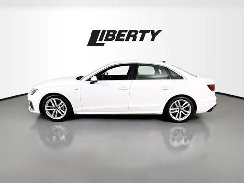 2024 Audi A4 45 S line quattro Premium