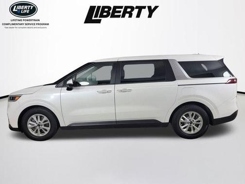 Snow White Pearl 2023 Kia Carnival LX Seat Package