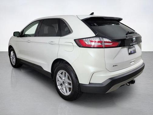 Star White 2023 Ford Edge SEL