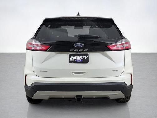 Star White 2023 Ford Edge SEL