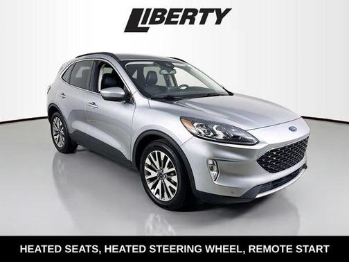 2022 Ford Escape Titanium Hybrid