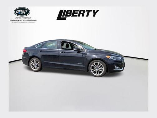 Agate Black 2019 Ford Fusion Hybrid Titanium