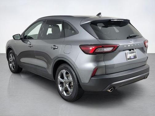 Carbonized Gray Metallic 2025 Ford Escape ST-Line
