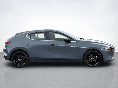 2024 Mazda Mazda3 2.5 S Carbon Edition