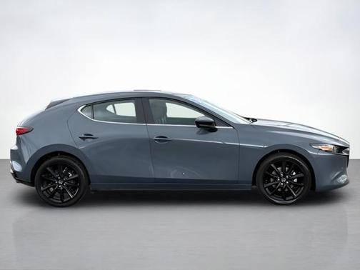 2024 Mazda Mazda3 2.5 S Carbon Edition