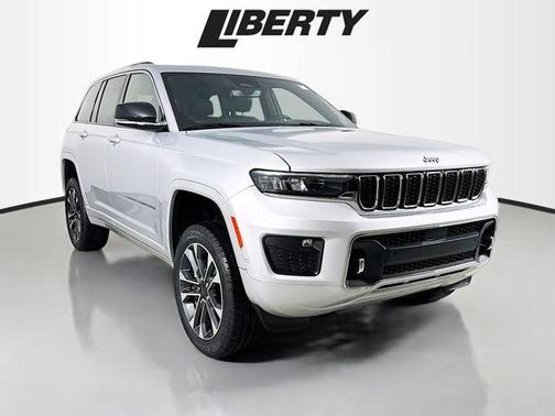 2022 Jeep Grand Cherokee Overland