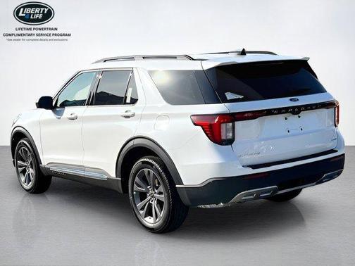 White Metallic 2026 Ford Explorer Active