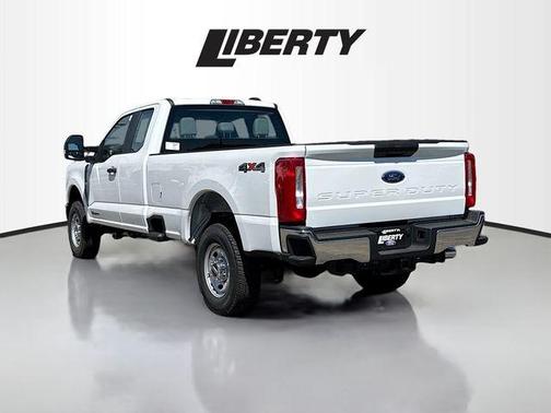 2025 Ford F-250 XL