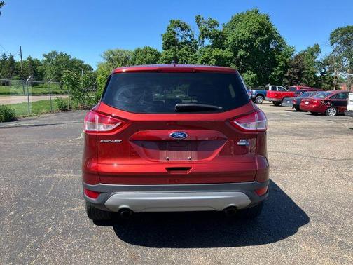 Ruby Red Tinted Clearcoat 2014 Ford Escape SE