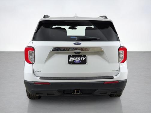 Oxford White 2020 Ford Explorer XLT