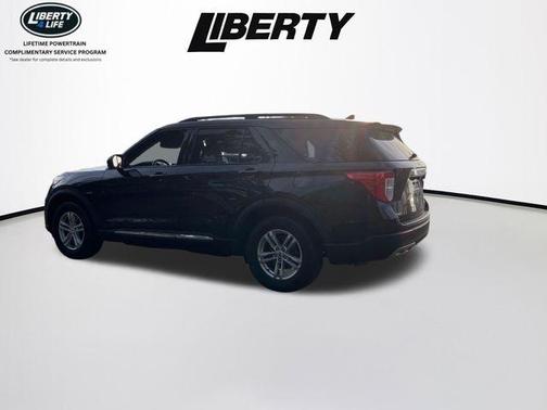Agate Black Metallic 2023 Ford Explorer XLT