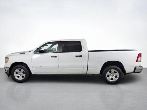 Bright White Clearcoat 2023 RAM 1500 Big Horn