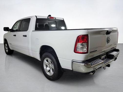 Bright White Clearcoat 2023 RAM 1500 Big Horn