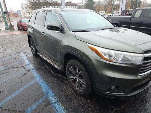 2016 Toyota Highlander XLE
