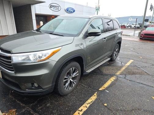 2016 Toyota Highlander XLE