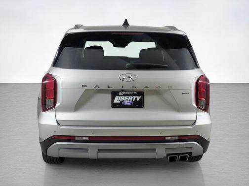 Silver 2025 Hyundai PALISADE SEL Premium