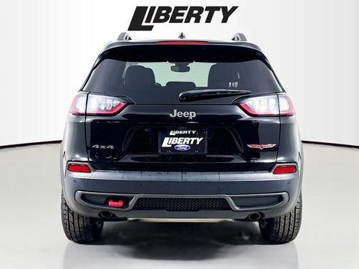 2020 Jeep Cherokee Trailhawk