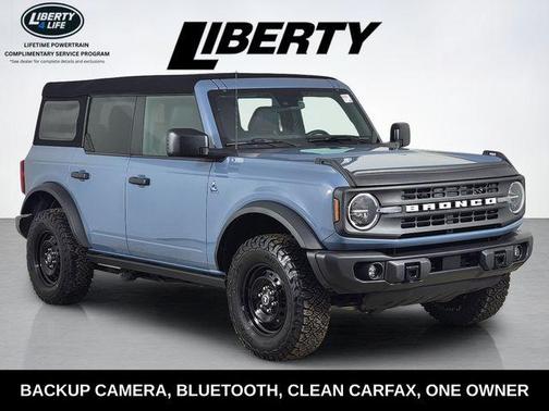 Azure Gray Metallic 2023 Ford Bronco Black Diamond