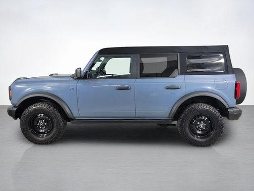 Azure Gray Metallic 2023 Ford Bronco Black Diamond