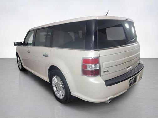 White Platinum Tri-Coat Metallic 2019 Ford Flex SEL