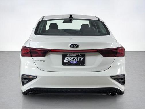 Clear White 2021 Kia Forte LXS