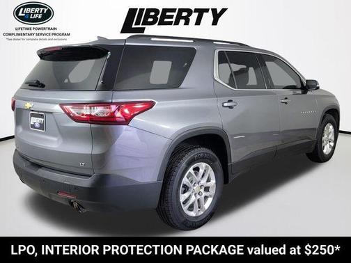 Satin Steel Metallic 2019 Chevrolet Traverse LT Cloth
