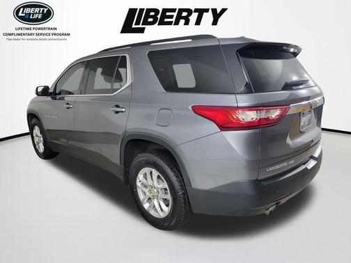 Satin Steel Metallic 2019 Chevrolet Traverse LT Cloth