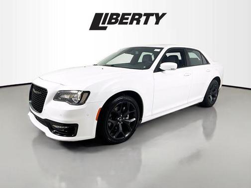 2023 Chrysler 300 S
