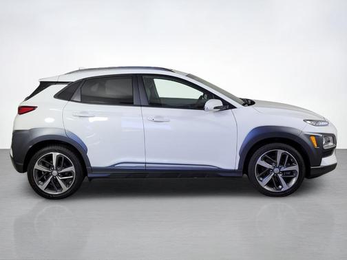 Lunar White 2021 Hyundai KONA Limited