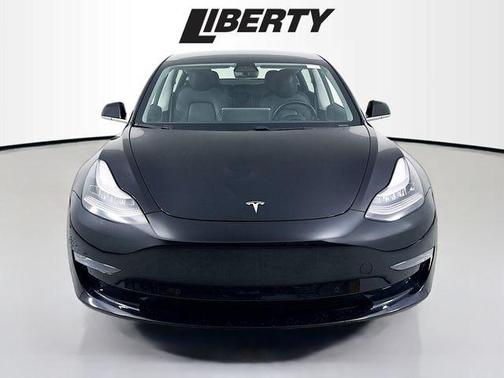 2019 Tesla Model 3 Mid Range
