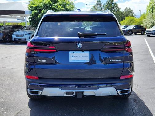 Tanzanite Blue II Metallic 2026 BMW X5 PHEV xDrive50e
