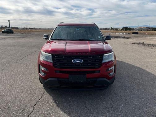 2017 Ford Explorer sport