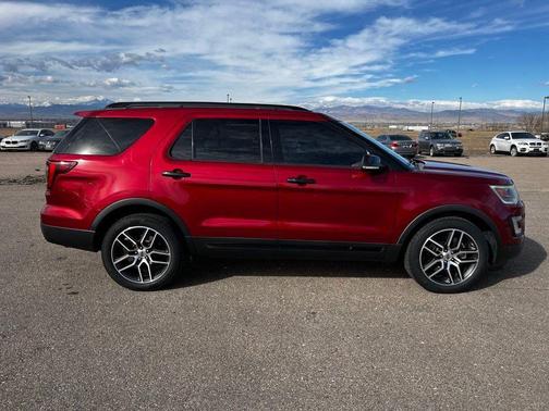 2017 Ford Explorer sport