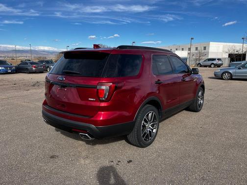 2017 Ford Explorer sport