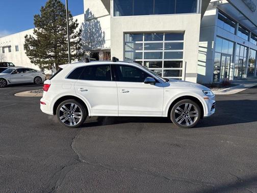 2018 Audi SQ5 3.0T Prestige