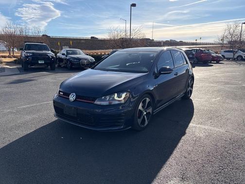 2015 Volkswagen Golf GTI 2.0T SE 4-Door