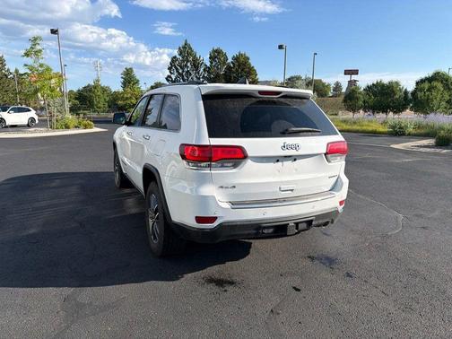 Bright White Clearcoat 2021 Jeep Grand Cherokee Limited