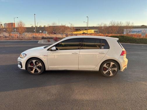 2019 Volkswagen Golf GTI 2.0T S 4-Door