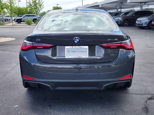 Dravit Grey Metallic 2026 BMW i4 Gran Coupe xDrive40