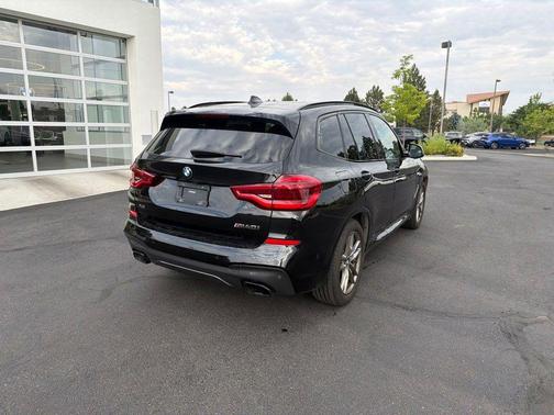 Black Sapphire Metallic 2019 BMW X3 M40i
